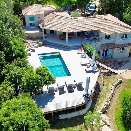 Villa Giuliaca 6 Chambres-6 Sdb, Piscine Chauffée, Calme, Vue Spectaculaire